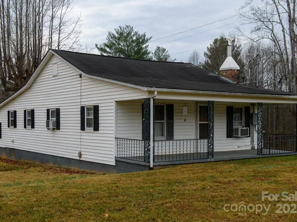 3235 Bee Mountain Rd, Lenoir, NC 28645