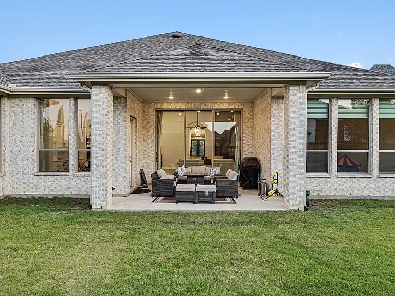 3332 Zenyatta Ct — Photo 34