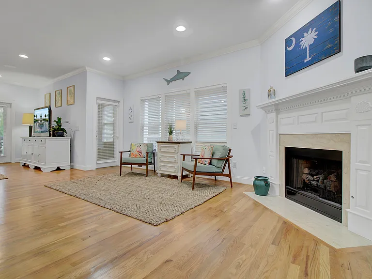 7 Yacht Harbor Ct — Photo 8