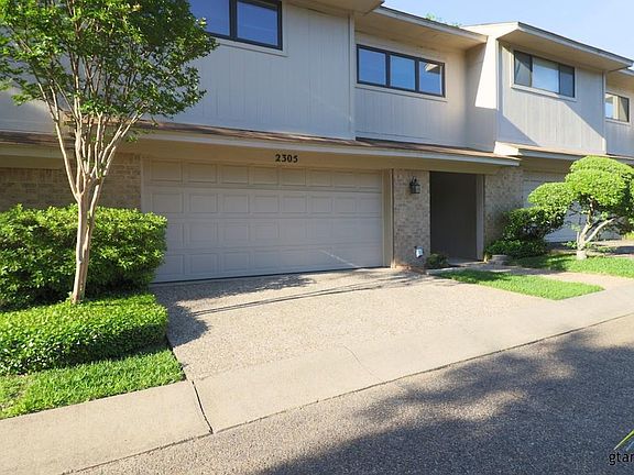 4th image of 2305 Villa Dr