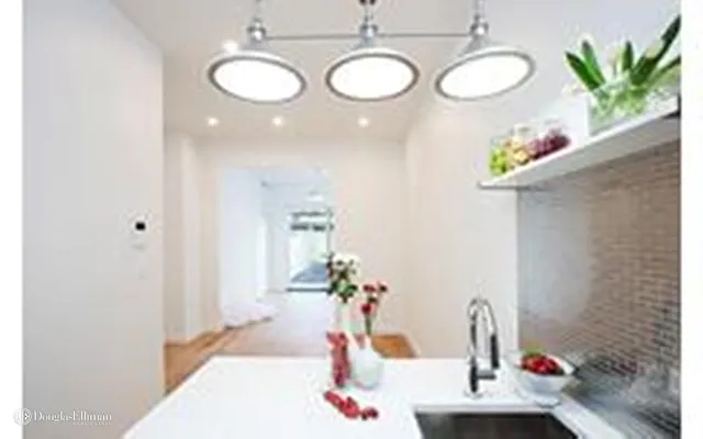 Rented by Douglas Elliman | media 17