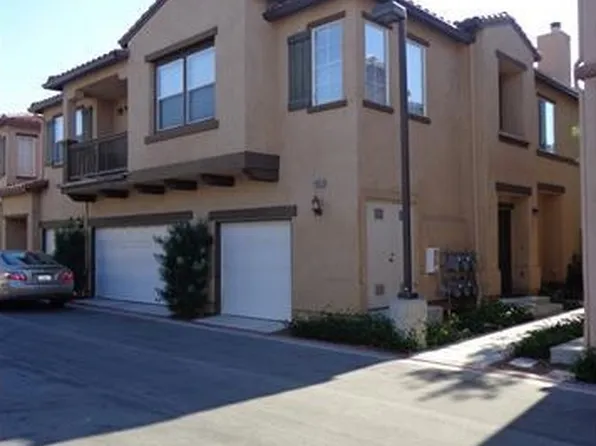 4483 Brisbane Way Unit 2, Oceanside, CA 92058