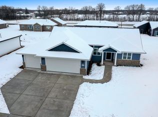 329 Battery Ave, De Pere, WI 54115