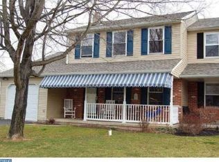 379 Windsor Dr, Harleysville, PA 19438