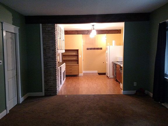 5th image of 179 Rossler Ave