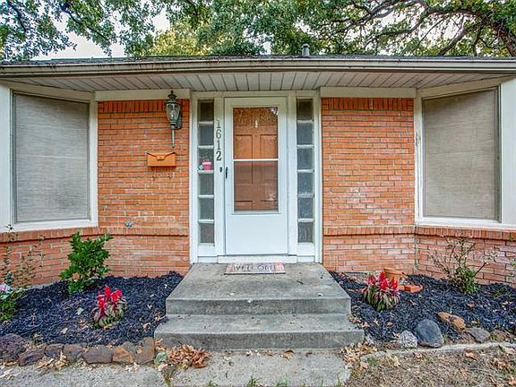 3rd image of 1612 Robinwood Dr