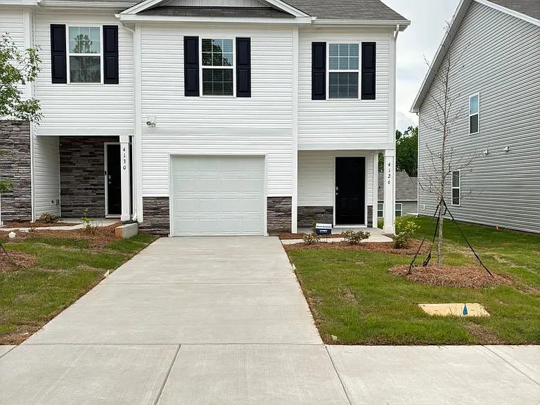 4126 Lurelin Ln — Photo 1