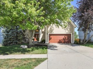 1106 N 4th St E, Louisburg, KS 66053