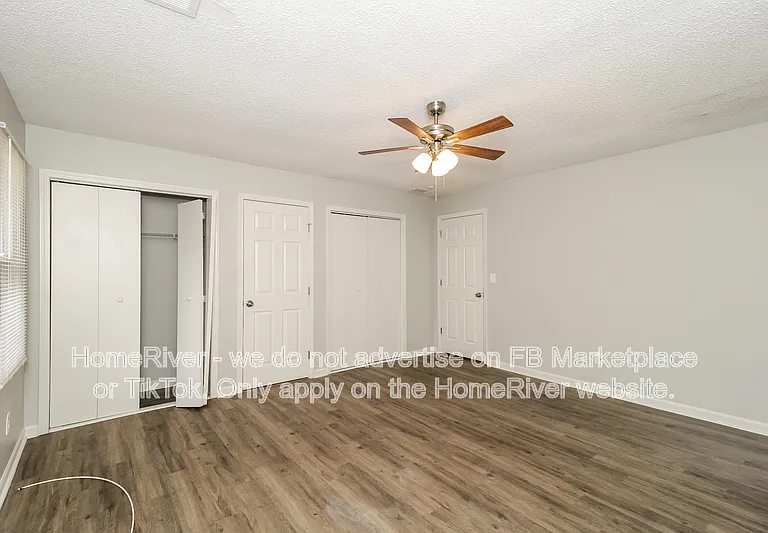 2482 Fairfield Ct SW — Photo 10