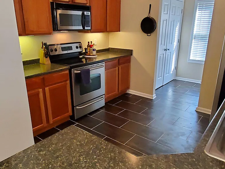 1639 N College Ave #3 — Photo 7
