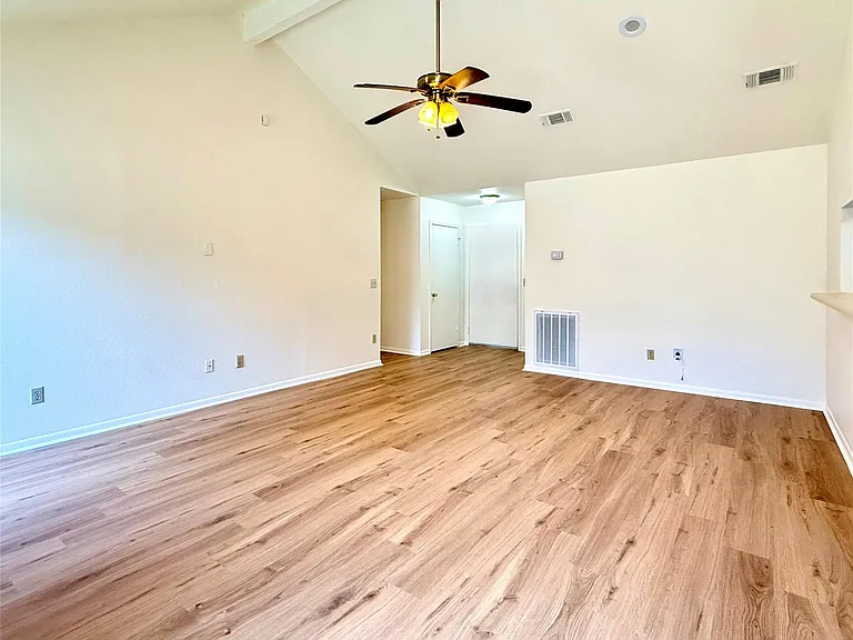 9631 Secretariat Dr — Photo 6