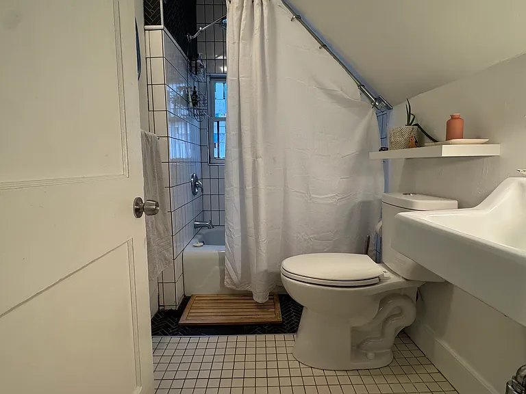 511 Stevens Ave #2 — Photo 26