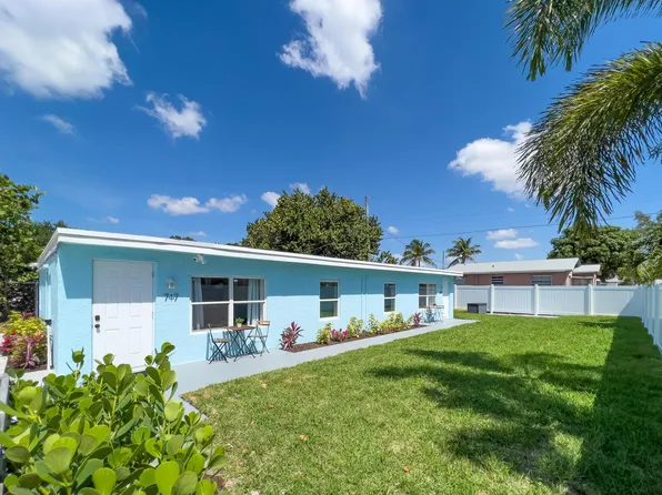 717 SW 2nd Court, Delray Beach, FL 33444