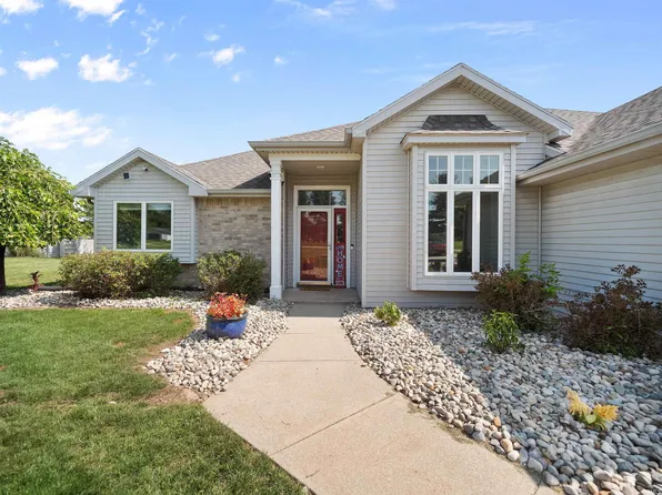 1770 N Etna Rd, Columbia City, IN 46725