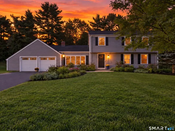 6 Cornfield Road, Simsbury, CT 06070