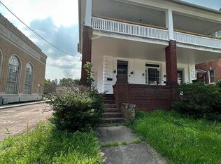 449 Main St, Schwenksville, PA 19473