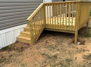 102 Lakisha Ct, Madison, NC 27025