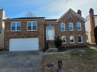 1022 Chinaberry Dr, Frederick, MD 21703