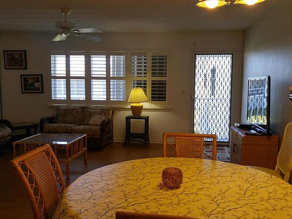 5th image of 740 Horizons W APT 209