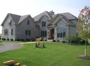 9411 Saint Andrews Dr, Marengo, IL 60152