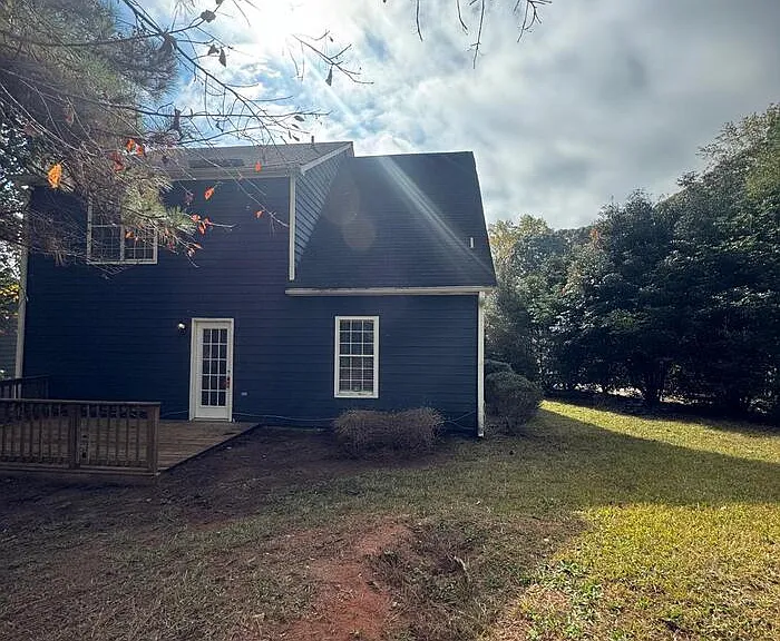 207 Antebellum Ct — Photo 16