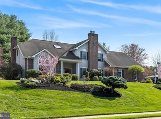 2382 Wedgewood Way, York, PA 17408