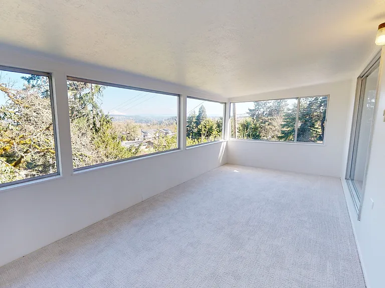 2145 Webb St — Photo 17