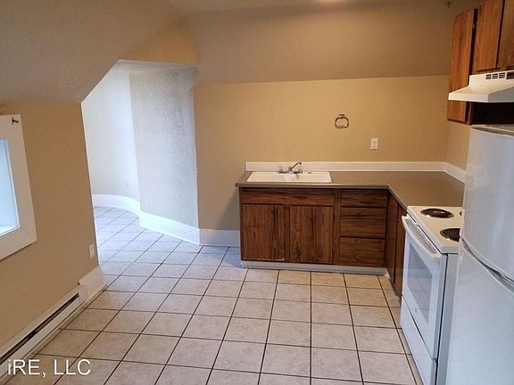 3rd image of 2210 W Pacific Ave APT 4