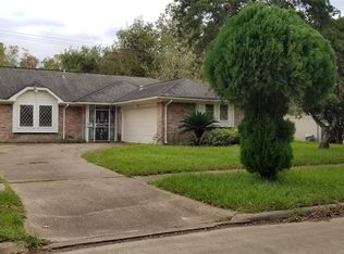 10807 Silkwood Dr, Houston, TX 77031