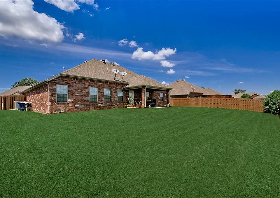 This Backyard is full of potential and extra special with no houses behind...pool? swing set? trampoline? Design away!