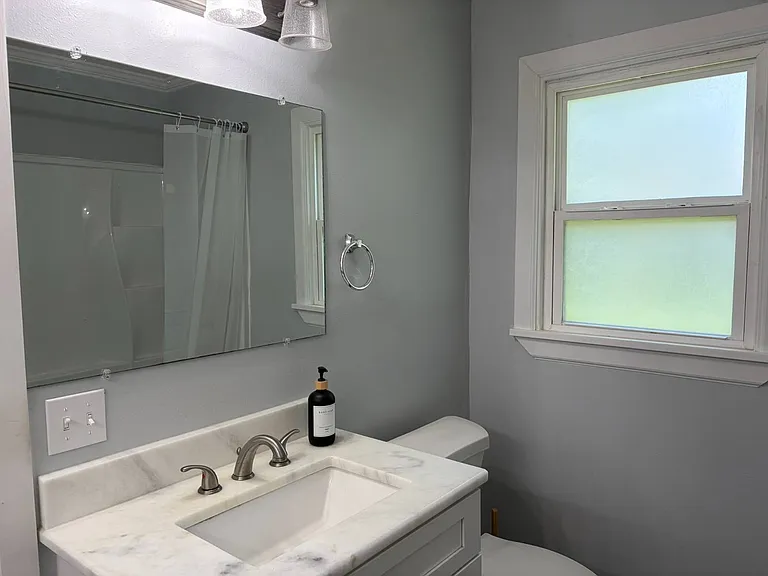 1222 N Washington St — Photo 42