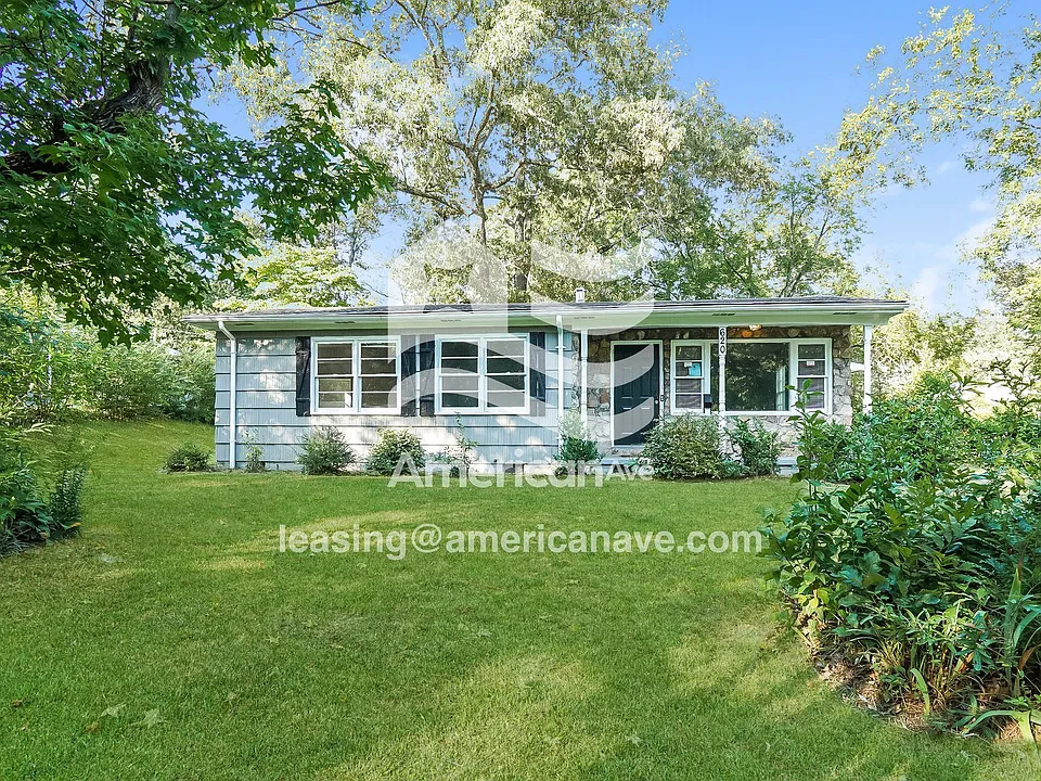 620 Glen Crest Dr