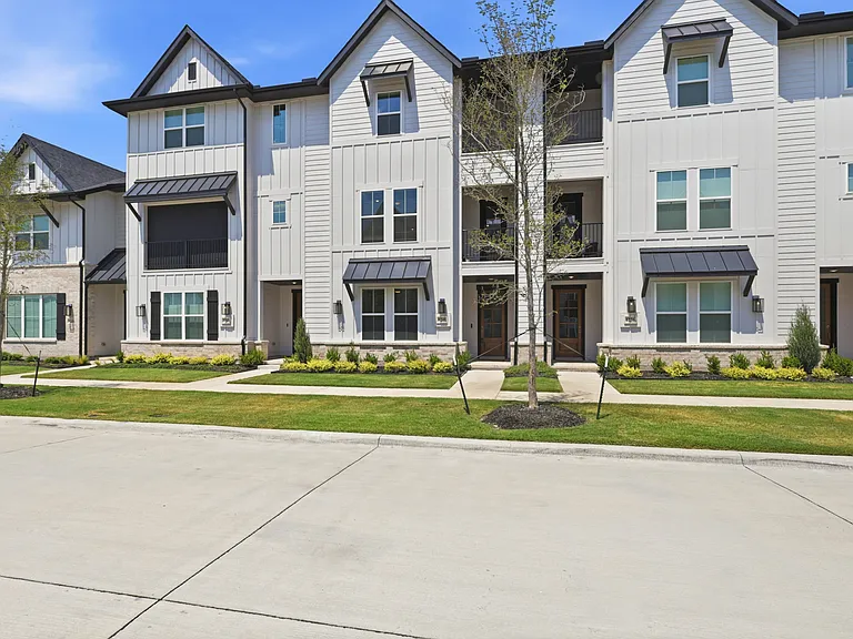 6240 Fortuna Ln — Photo 20