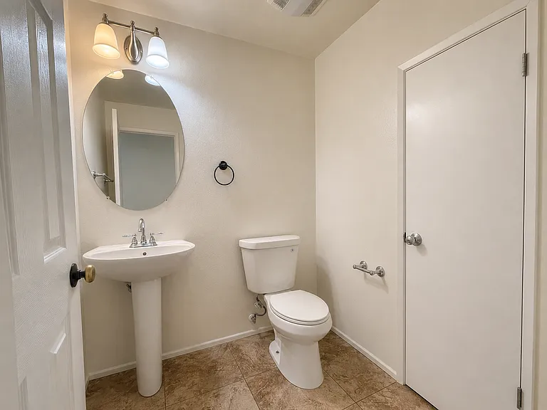 11061 Summerwood Dr — Photo 5