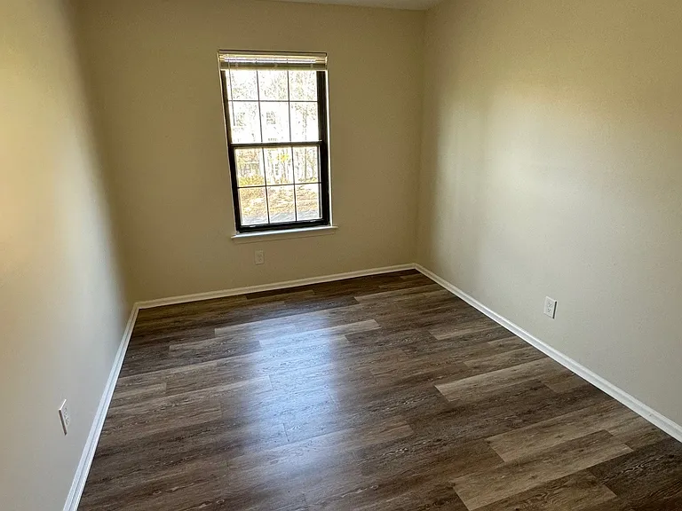 240B Everly Ct #240-B — Photo 14