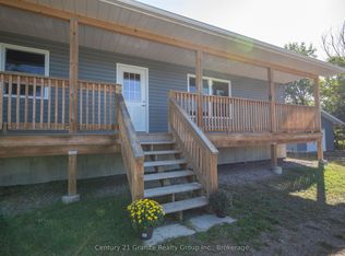 1160 Kennisis Lake Rd, Dysart Et Al, ON K0M 1S0