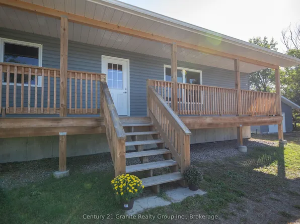 1160 Kennisis Lake Rd, Dysart Et Al, ON K0M 1S0