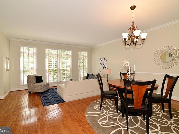 3rd image of 10506 Chancery Ct