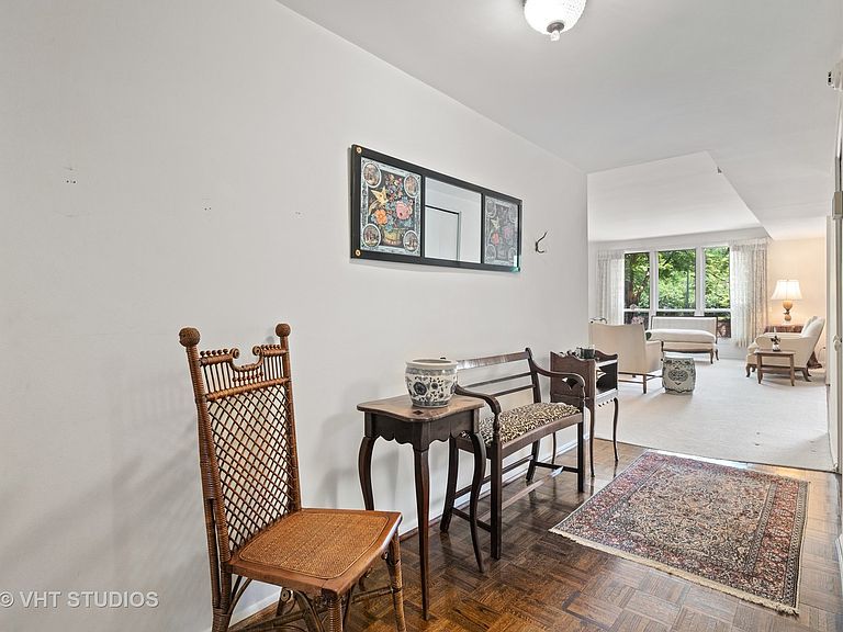 Mews Condominiums IL Zillow