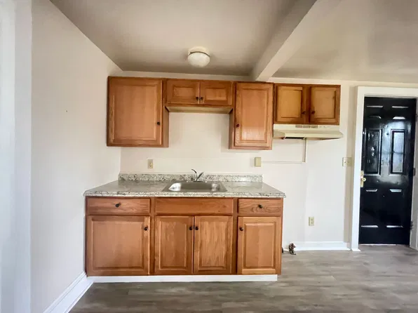 355 S Pine St, Bridgeton, NJ 08302