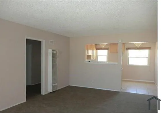 1220 W Avenue J14 #93534
