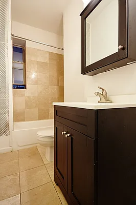 Rented by Bold New York | media 5