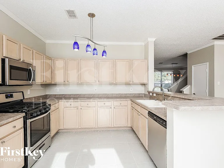4713 Palm Ridge Dr — Photo 7