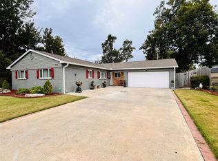 8568 E 32nd St, Tulsa, OK 74145