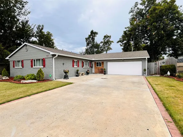 8568 E 32nd St, Tulsa, OK 74145