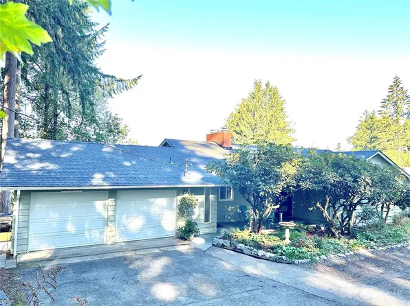 6103 Lake Saint Clair Drive SE, Olympia, WA 98513