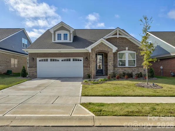 9515 Liberty Hill Dr, Mint Hill, NC 28227