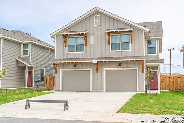13513 Tulipwood Nook #102