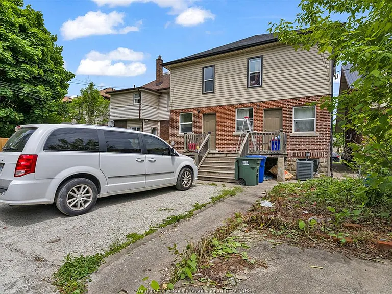 973 Pelissier St — Photo 21