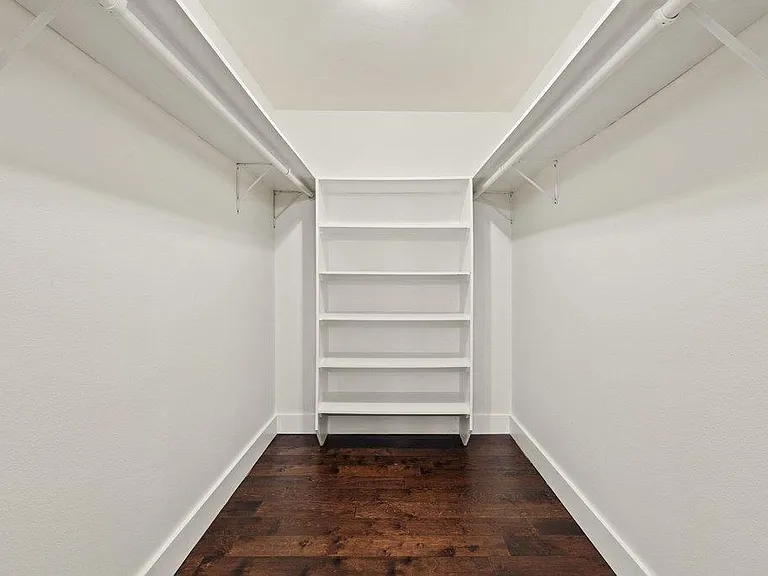 60 Augusta Dr — Photo 22